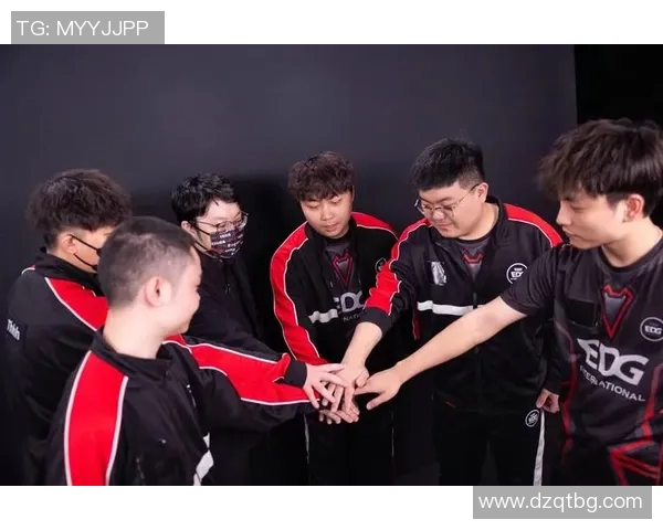DOTA2专题深度解析EDG战队在比赛中的耐力表现与战略布局